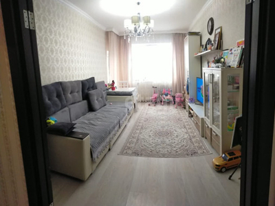 Продажа 3-комнатной квартиры, 76 м, Абая, дом 92