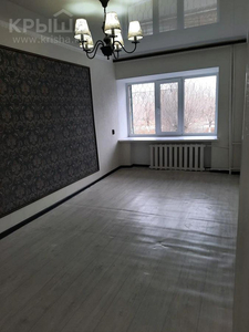 1-комнатная квартира, 30 м², 2/5 этаж, мкр 5, Абая 15