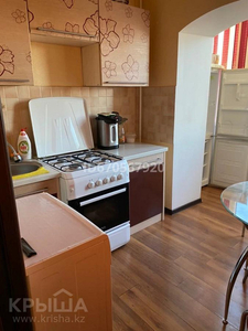 1-комнатная квартира, 30 м², 4/5 этаж, Азаттык 49