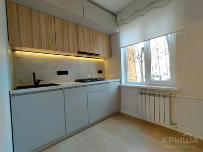 1-комнатная квартира, 33 м², 1/5 этаж, Жарокова — Жамбыла