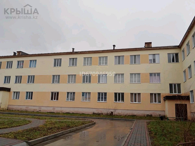 1-комнатная квартира, 33 м², 2/3 этаж, Шарипова 2