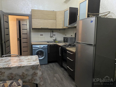 1-комнатная квартира, 40 м², 1/4 этаж, Сейфуллина 500