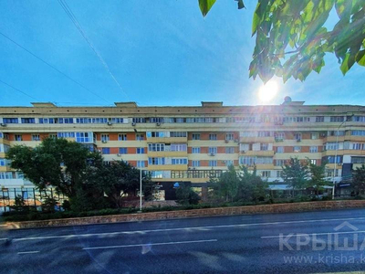 1-комнатная квартира, 42 м², 5/6 этаж, проспект Назарбаева — Сатпаева