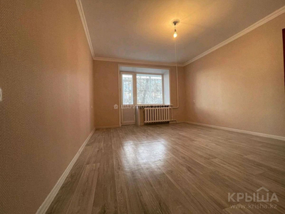 1-комнатная квартира, 43 м², 1/5 этаж, Республики — Есенберлина