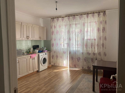 1-комнатная квартира, 51 м², 10/12 этаж, мкр Жетысу-3