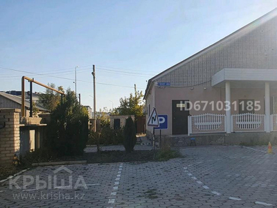 11-комнатный дом, 600 м², 16 сот., Гришина 45а