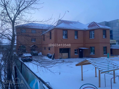 15-комнатный дом, 840 м², 10 сот., Степана Разина 26А — Маскеу