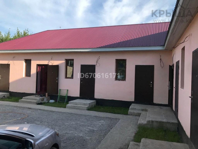 18-комнатный дом, 240 м², 6 сот., Кумтоган 1145/5 — Тошкенски