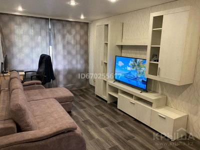 2-комнатная квартира, 44.5 м², 3/5 этаж, Ломоносова 19