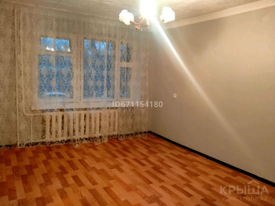 2-комнатная квартира, 50 м², 1/10 этаж, Толстого 68