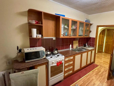 2-комнатная квартира, 50 м², 3/5 этаж, мкр Таугуль, Жандосова