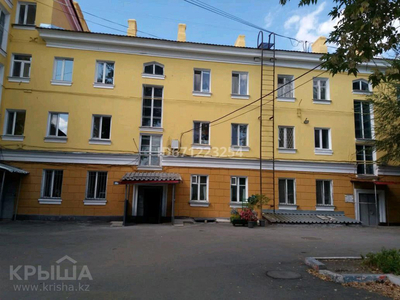 2-комнатная квартира, 52 м², 3/3 этаж, Абая 45