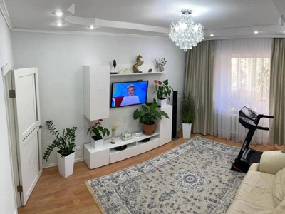 2-комнатная квартира, 53 м², 1/5 этаж, Малика Габдуллина 6