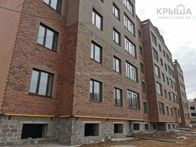 2-комнатная квартира, 60 м², 3/5 этаж, мкр. Батыс-2 49г