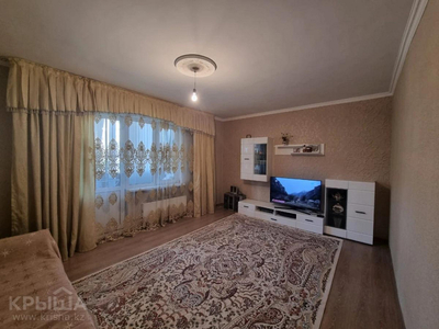 2-комнатная квартира, 65 м², 2/5 этаж, мкр Кокжиек