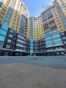 2-комнатная квартира, 72.7 м², 16/18 этаж, 16-й мкр , ​16-й микрорайон 64