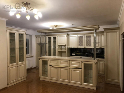 2-комнатная квартира, 76 м², 5/15 этаж, Акмешит 7Б — Алматы