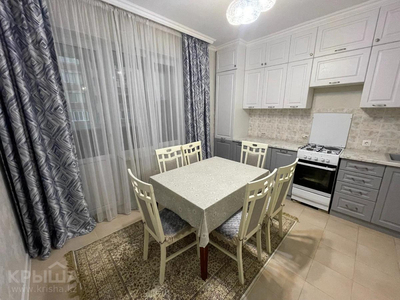 2-комнатная квартира, 77 м², 3/9 этаж, мкр Аксай-4, Жубанова — Саина