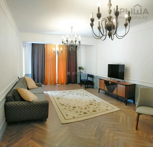 3-комнатная квартира, 102.6 м², 11/13 этаж, Ходжанова 77/5