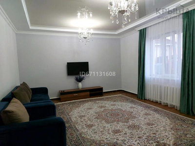 3-комнатный дом, 120 м², 10 сот., Уркер, Ул.Сырым батыра 101