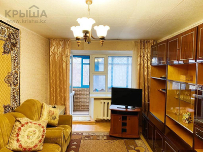 3-комнатная квартира, 56 м², 4/4 этаж, Республики