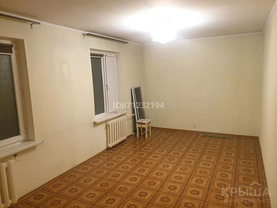 3-комнатная квартира, 57 м², 4/4 этаж, мкр Коктем-3 8