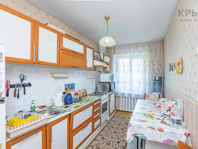 3-комнатная квартира, 60 м², 2/6 этаж, Конституции 20/2