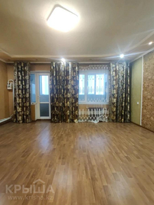 3-комнатная квартира, 70 м², 5/5 этаж, Туркестанская 95 — Орынбаева