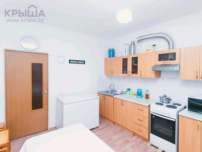 3-комнатная квартира, 87 м², 1/10 этаж, Павлова