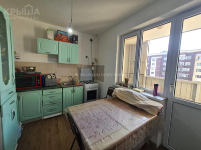 3-комнатная квартира, 90 м², 4/9 этаж, мкр Нуркент (Алгабас-1), Алгабас-1 — Рыскулова