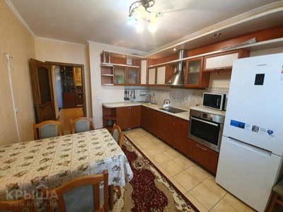 3-комнатная квартира, 96 м², 16/17 этаж, Абая 8