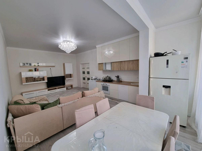 3-комнатная квартира, 99 м², 2/9 этаж, Мәңгілік Ел 48 — Улы Дала