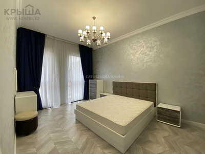 4-комнатная квартира, 120 м², 2/3 этаж, Аль- Фараби