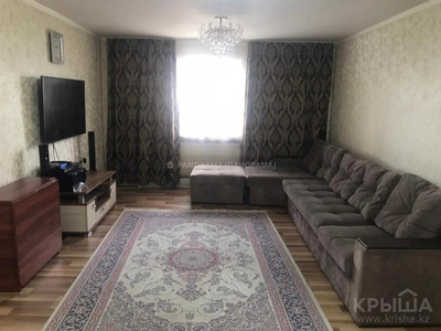 4-комнатный дом, 125 м², 10 сот., Село Талапкер, Достык 30