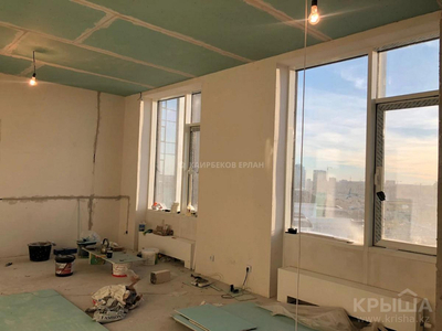 4-комнатная квартира, 145 м², 17/18 этаж, Кайыма Мухамедханова 1/2