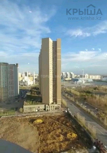 4-комнатная квартира, 222 м², 17/18 этаж, Байтурсынова 1