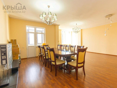 5-комнатная квартира, 190 м², 10/13 этаж, Туркестан 8