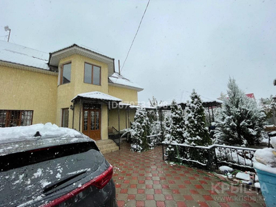 5-комнатный дом, 200 м², 6 сот., Жибек жолы