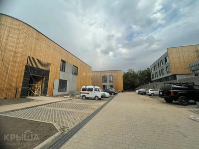 5-комнатная квартира, 380 м², 1/3 этаж, мкр Каменское плато, ул. Кербулакская (Каменское плато)