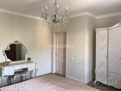 6-комнатный дом, 330 м², 8 сот., Темирказык 55