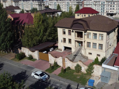 6-комнатный дом, 900 м², 15 сот., Переулок Тесиктас