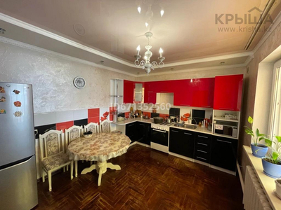 7-комнатный дом, 195.8 м², 5 сот., Абылай хан 196