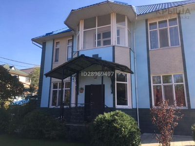 7-комнатный дом, 341 м², 9 сот., мкр Каргалы