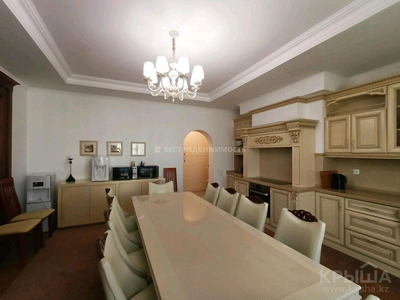 7-комнатная квартира, 341.2 м², 12/13 этаж, Назарбаева