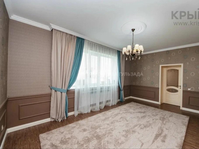 7-комнатный дом, 660 м², 10 сот., Е 247