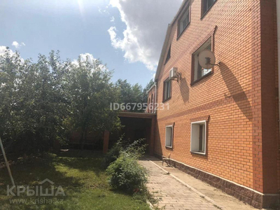 7-комнатный дом, 856 м², 13 сот., Суйинбай Акына 84 — Медеу