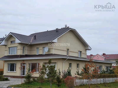 8-комнатный дом, 350 м², 10.5 сот., Зейина Шашкина 45