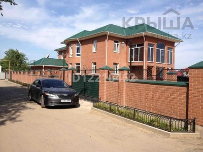 8-комнатный дом, 560 м², 15 сот., Наурызбай 110