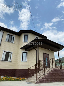 9-комнатный дом, 320 м², 6 сот., Датова 62