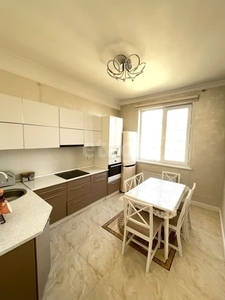 3-комн. квартира , 85м² , 9/9 этаж